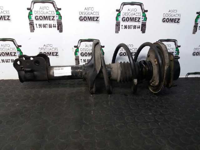 Amortyzator przedni prawy GE4T34700A MAZDA