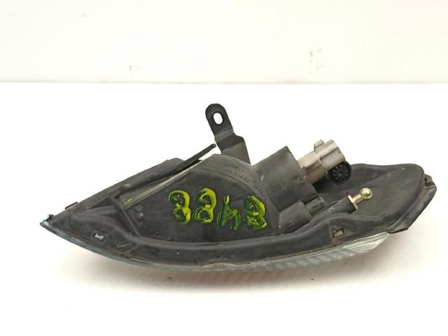 Kierunkowskaz prawy Mazda 626 5 GF