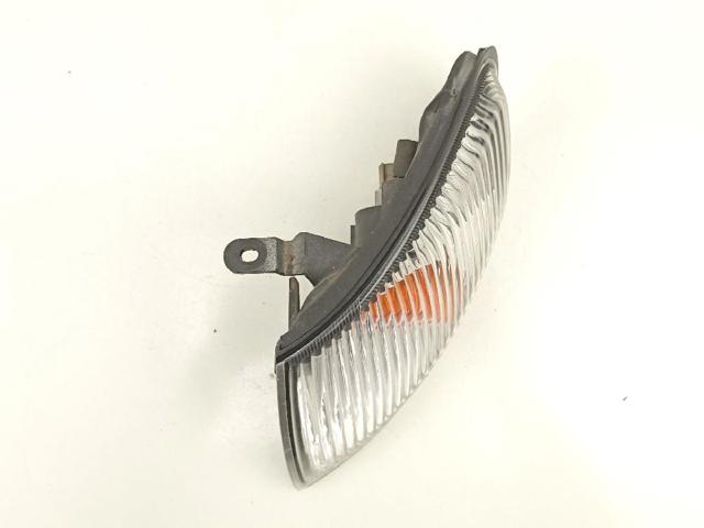 Kierunkowskaz lewy Mazda 626 5 GF
