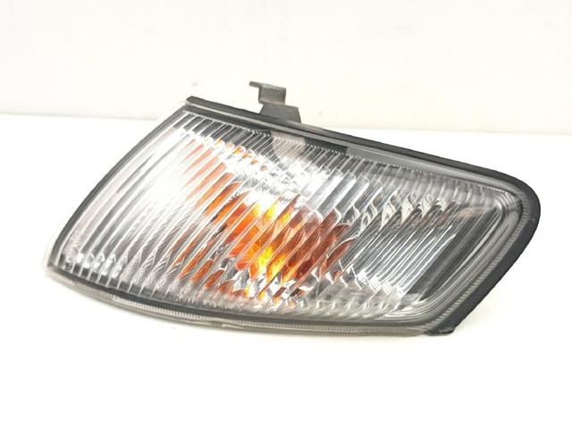 Kierunkowskaz lewy Mazda 626 5 GF