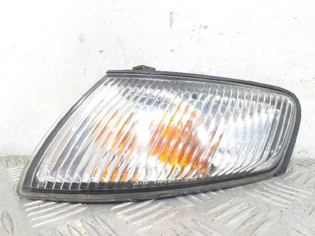 Kierunkowskaz lewy Mazda 626 5 GF