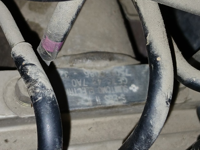 Sterownik ABS  hydrauliczny Mazda 626 5 GF