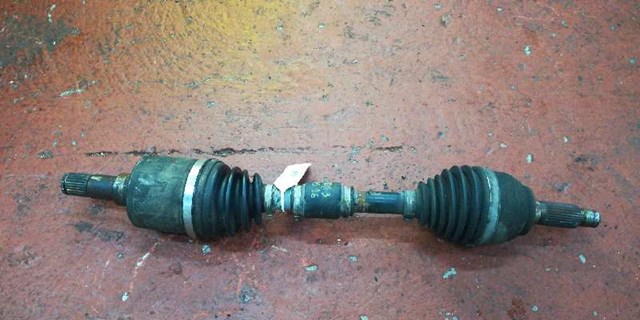 Półoś napędowa przednia lewa GG2925600D MAZDA