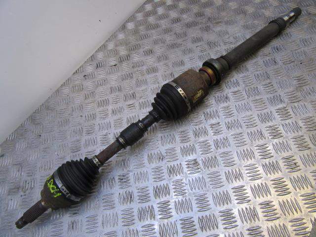 Półoś napędowa przednia lewa GG2925600E MAZDA
