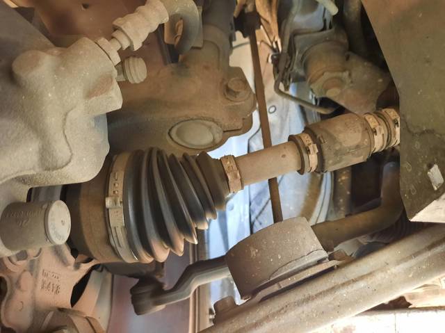 Półoś napędowa przednia prawa Mazda 5 1 CR