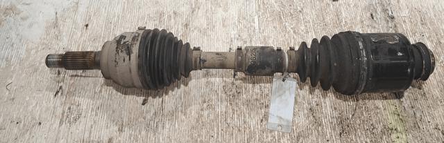 Półoś napędowa przednia lewa GG3325600B MAZDA