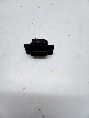 GHK1568D0 Mazda