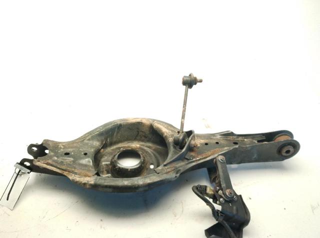Wahacz poprzeczny zawieszenia tylnego lewy GHP928350 MAZDA