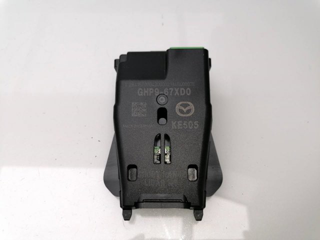 GHP967XD0 Mazda