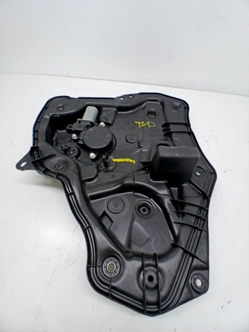 GHP972590B Mazda
