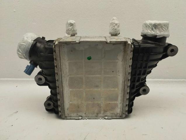 Chłodnica intercoolera GJ329L440AB LAND ROVER