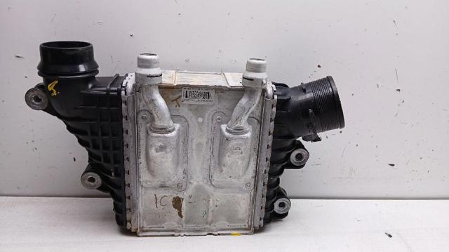 Chłodnica intercoolera GJ329L440AD JAGUAR