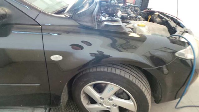 Błotnik przedni prawy GJ6A52111D MAZDA