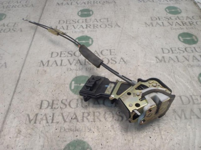 Zamek drzwi tylnych prawych GJ6A72310G MAZDA