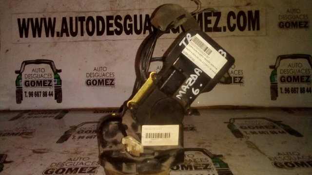Zamek drzwi tylnych prawych GJ6A72310G MAZDA