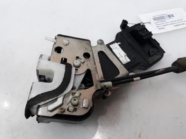 Zamek drzwi tylnych prawych GJ6A72310G MAZDA