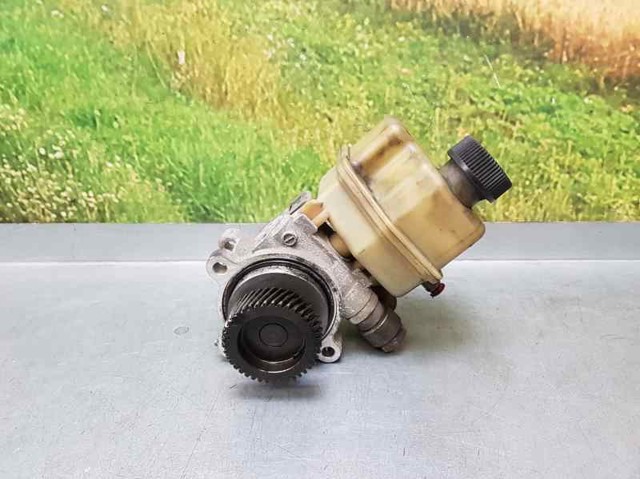 GJ6F32600 Mazda