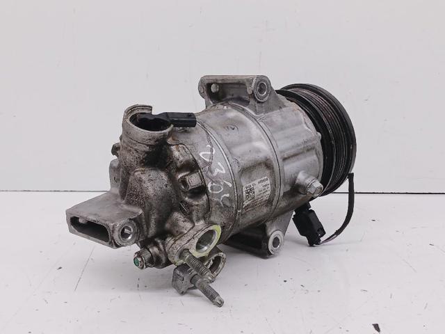 Sprężarka klimatyzacji GN1119D629AB FORD