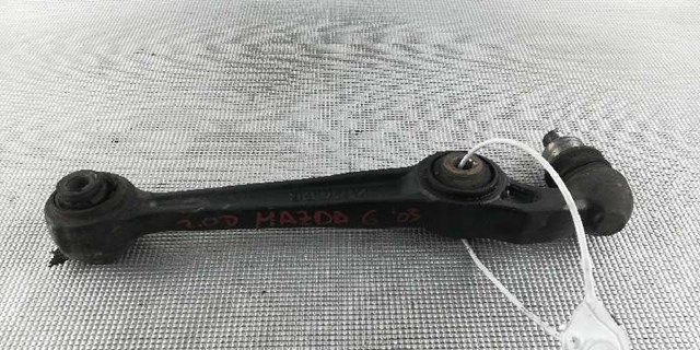 Wahacz zawieszenia przedniego prawy górny GP9A34200C MAZDA