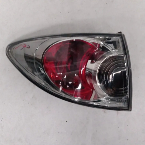 Lampa zespolona tylna lewa zewnętrzna GR4B51160A MAZDA