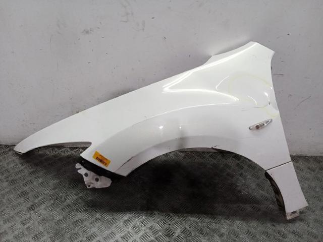 Błotnik przedni lewy GS1D52210D MAZDA
