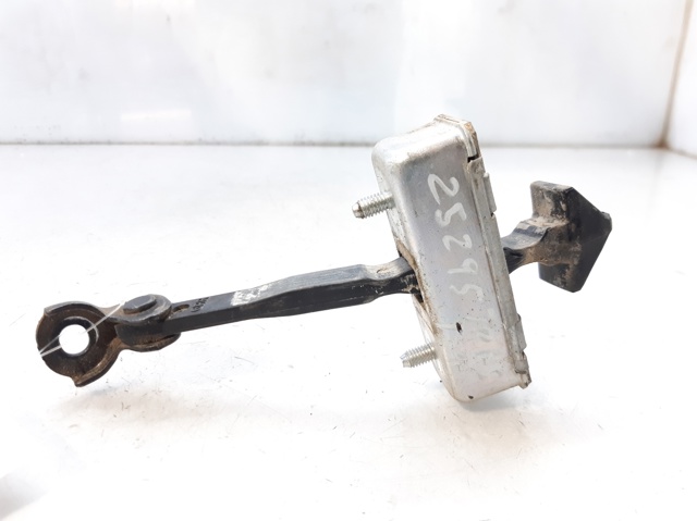 GS1D72270E Mazda