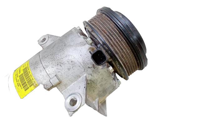 Sprężarka klimatyzacji GV6119D629CC FORD