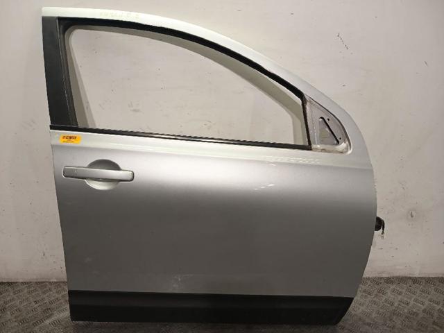 Drzwi przednie prawe H0100JD0M0 NISSAN