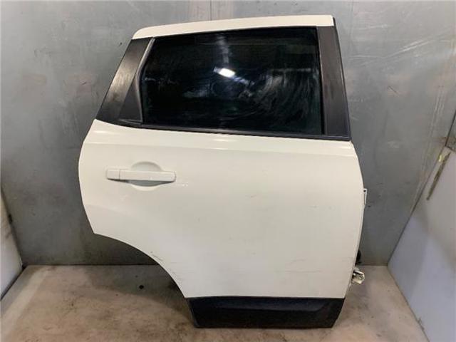 Drzwi tylne prawe H2100JD0M0 NISSAN