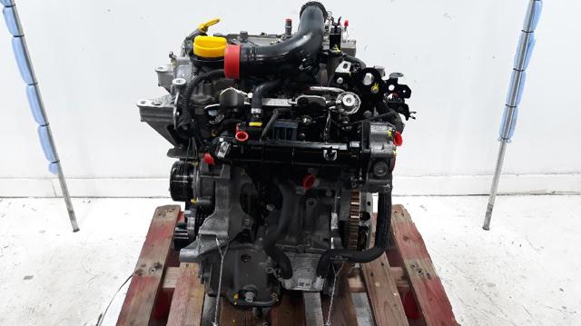 Silnik w komplecie H4B408 RENAULT
