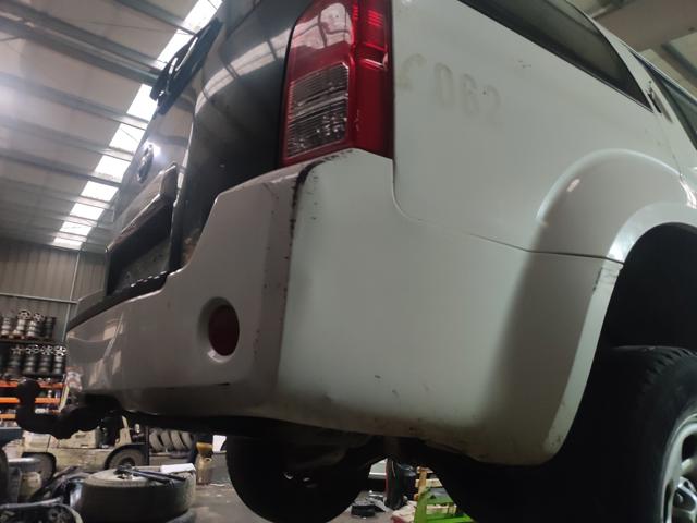  Nissan Pathfinder  (2005-2012)