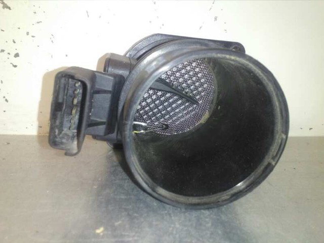 Czujnik przepływu powietrza, przepływomierz powietrza M.A.F. H7700104426 RENAULT