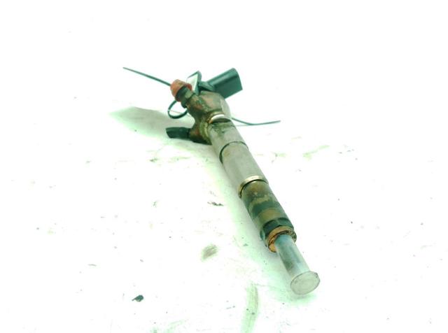 Wtryskiwacz paliwa H8200704191 NISSAN