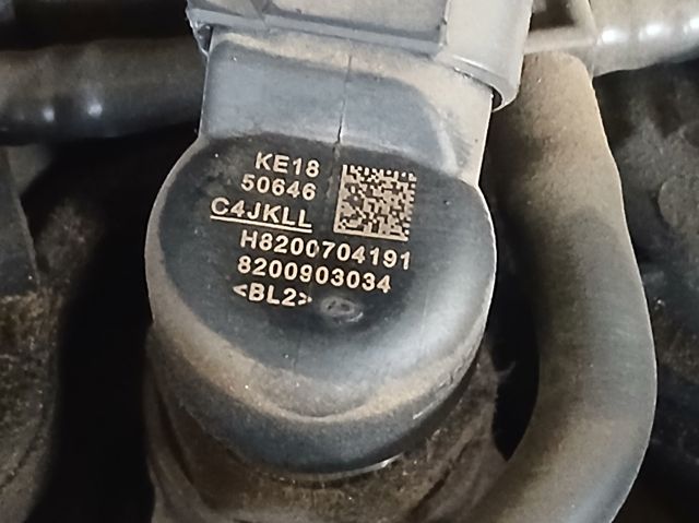 Wtryskiwacz paliwa H8200704191 RENAULT