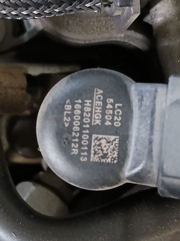 Wtryskiwacz paliwa H8201100113 RENAULT