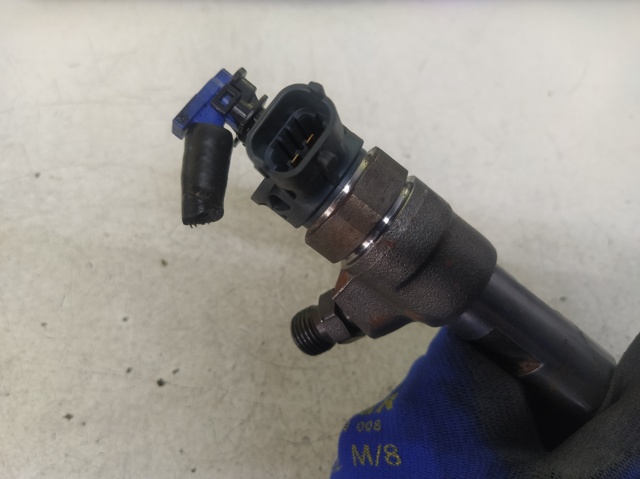 Wtryskiwacz paliwa H8201636333 RENAULT