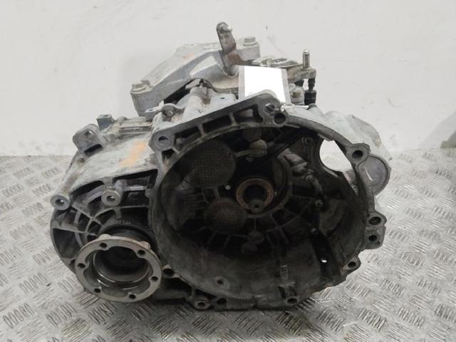Mechaniczna skrzynia biegów w komplecie HDU VAG