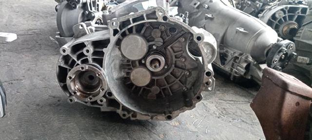 Mechaniczna skrzynia biegów w komplecie HDV VAG