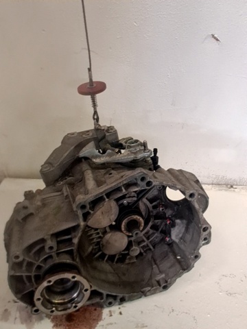 Mechaniczna skrzynia biegów w komplecie HDV VAG