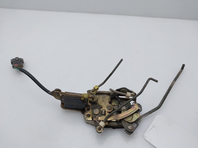 Zamek drzwi przednich lewych HG030003A MITSUBISHI