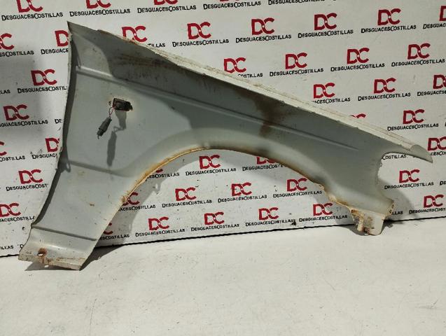 Błotnik przedni lewy Hyundai Galloper JK