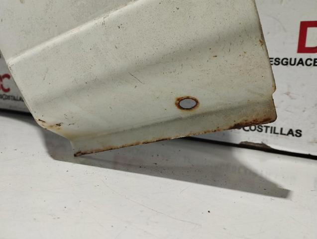 Błotnik przedni lewy Hyundai Galloper JK