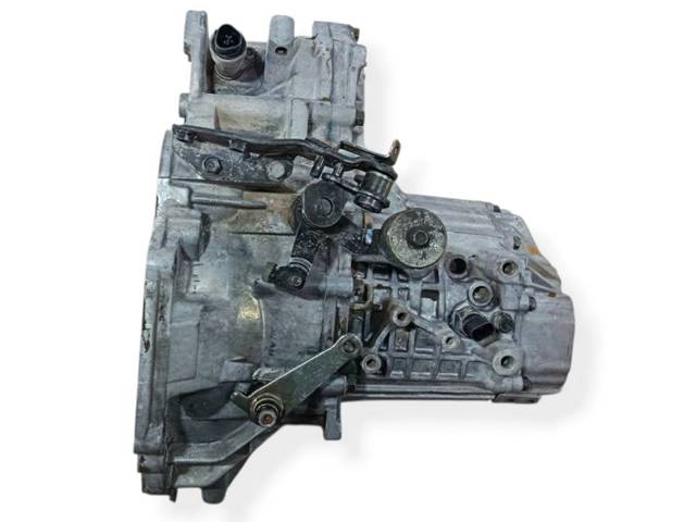 Mechaniczna skrzynia biegów w komplecie J11973 HYUNDAI