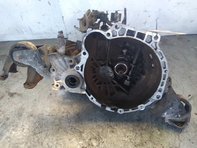 Mechaniczna skrzynia biegów w komplecie J21873 HYUNDAI