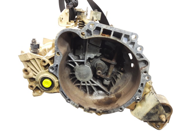Mechaniczna skrzynia biegów w komplecie J41973 HYUNDAI