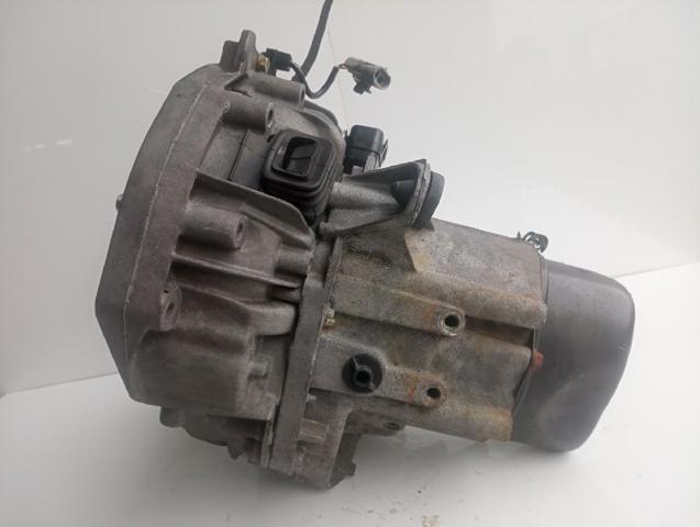 Mechaniczna skrzynia biegów w komplecie JB1052 RENAULT