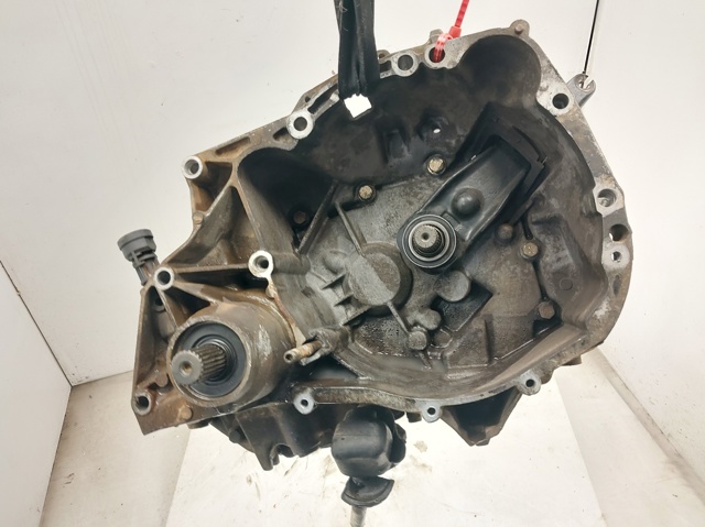 Mechaniczna skrzynia biegów w komplecie JB1184 RENAULT