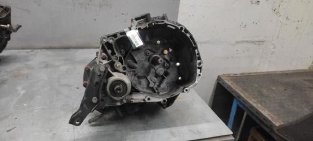 Mechaniczna skrzynia biegów w komplecie JB1948 RENAULT
