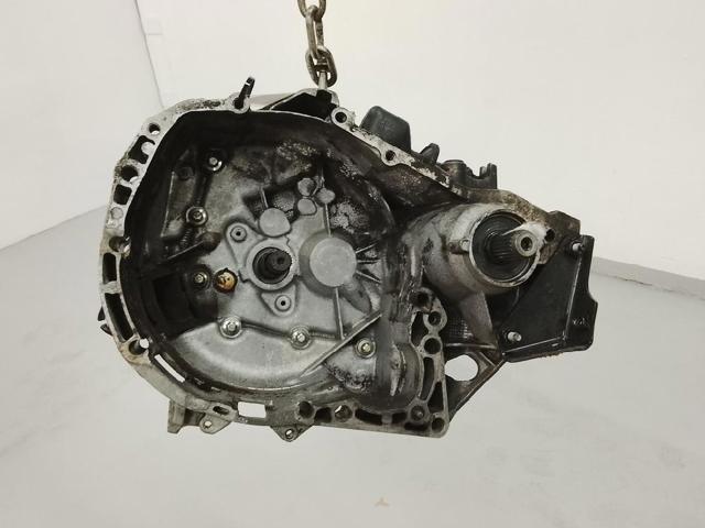 Mechaniczna skrzynia biegów w komplecie JB3980 RENAULT