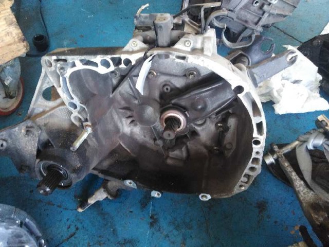 Mechaniczna skrzynia biegów w komplecie JB3980 RENAULT